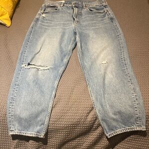 Gap barrel jean